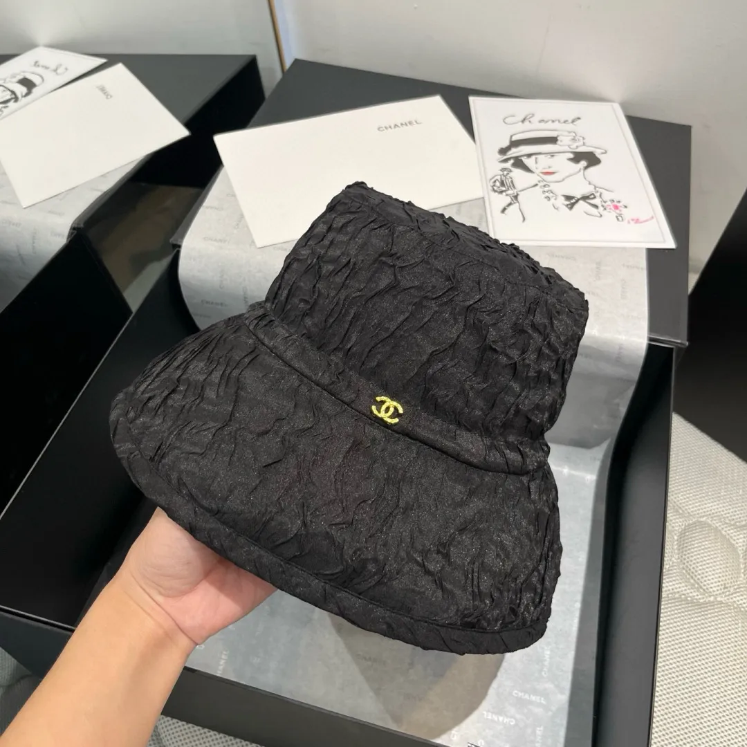 💰120¥ Chanel bucket hat, high-end hand-grip bucket hat, head circumference 57cm, lady style