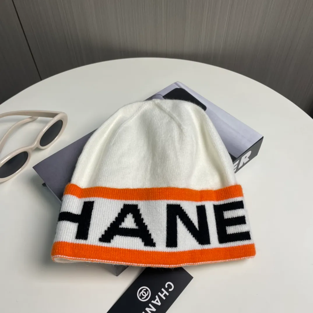 P60 comes with dust bag 🌺 [CHANEL] New wool knitted hat, Xiaohongshu, recommended by major Internet celebrities! Thicker and warmer, fashionable and popular🌸First-class texture, the best brand for keeping warm in autumn and winter, order now, limited quantity available
