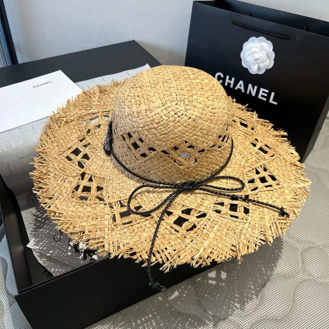 💰150¥ Chanel raffia hat, head circumference 57cm