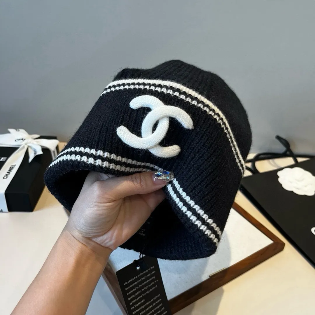 💰70¥ Chanel knitted beanie