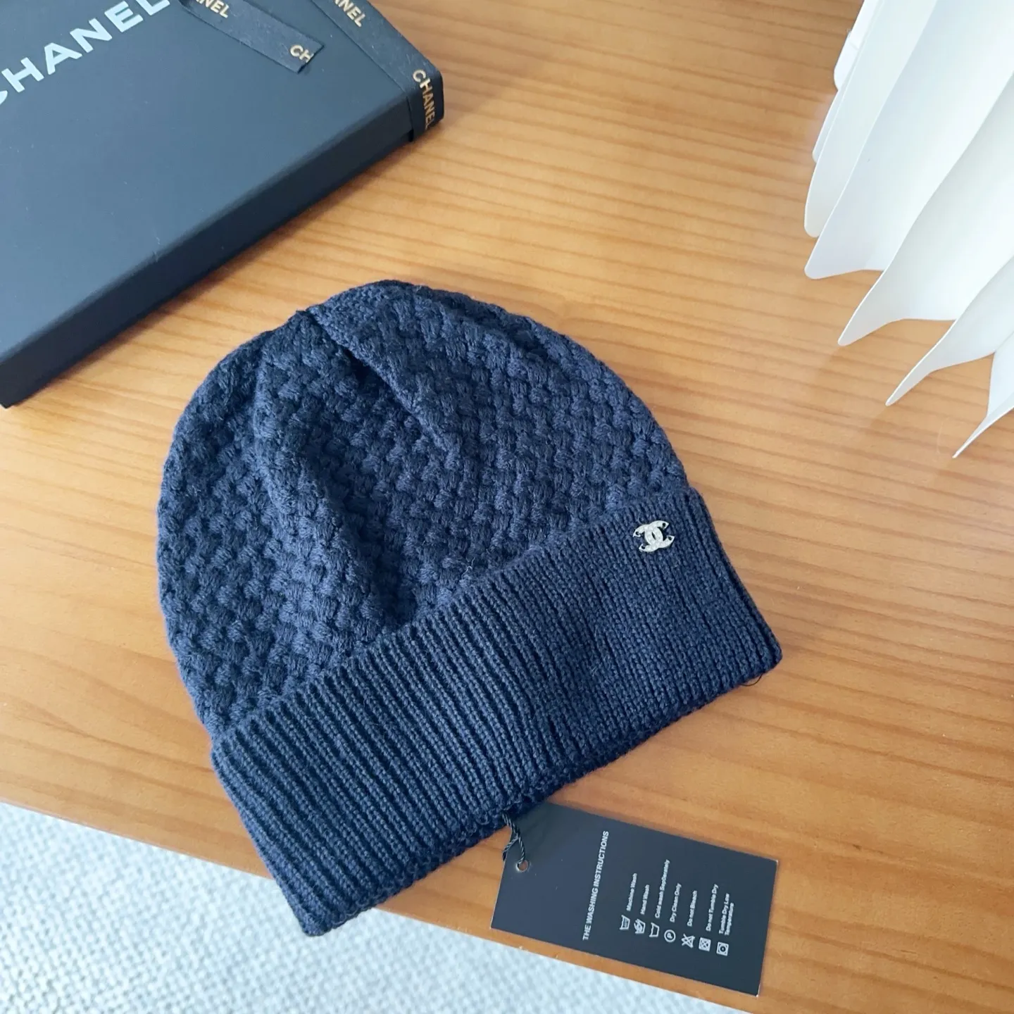 💰64 Chanel official website releases CHANEL small and popular knitted hat! Xiaohongshu’s new product is released, it’s so 🉑️, high-elastic fabric, classic colors, same style for men and women.