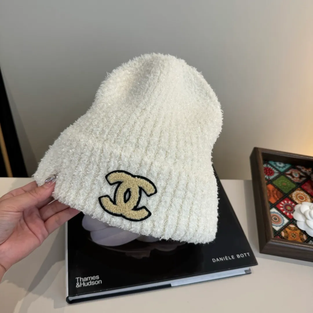 💰90¥ Chanel knitted beanie