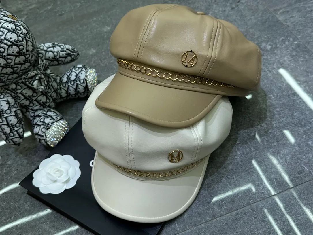 Cabbage price, inquiry with pictures!  Chanel's popular chain ⛓️M octagonal hat🧢🧢A must-have item for autumn and winter new products