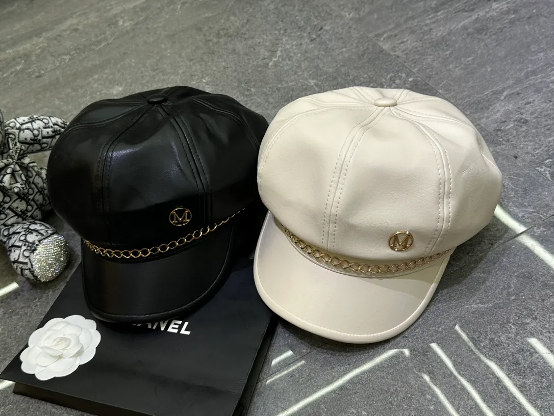 Cabbage price, inquiry with pictures!  Chanel's popular chain ⛓️M octagonal hat🧢🧢A must-have item for autumn and winter new products