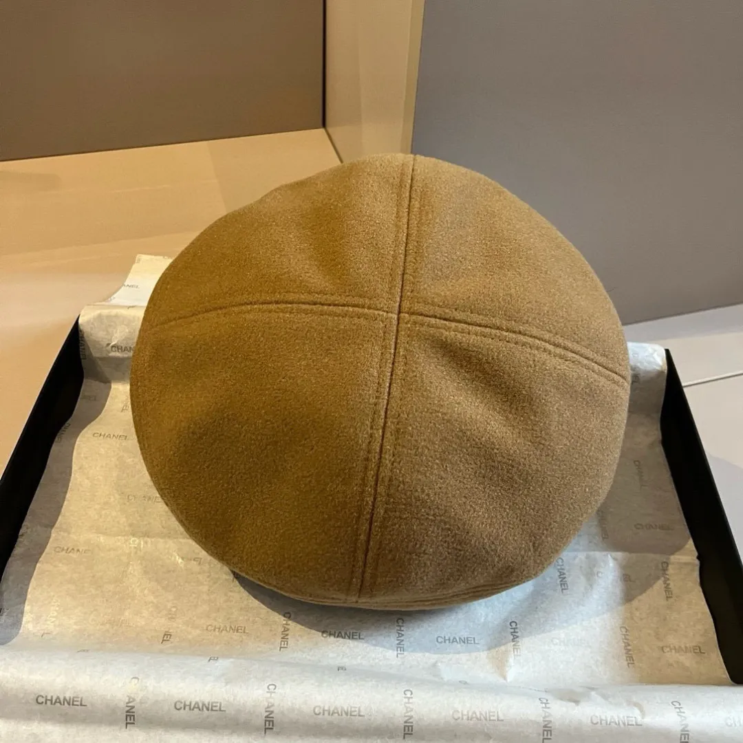 💰100¥ Chanel wool beret, small fragrant chain beret, head circumference 57cm