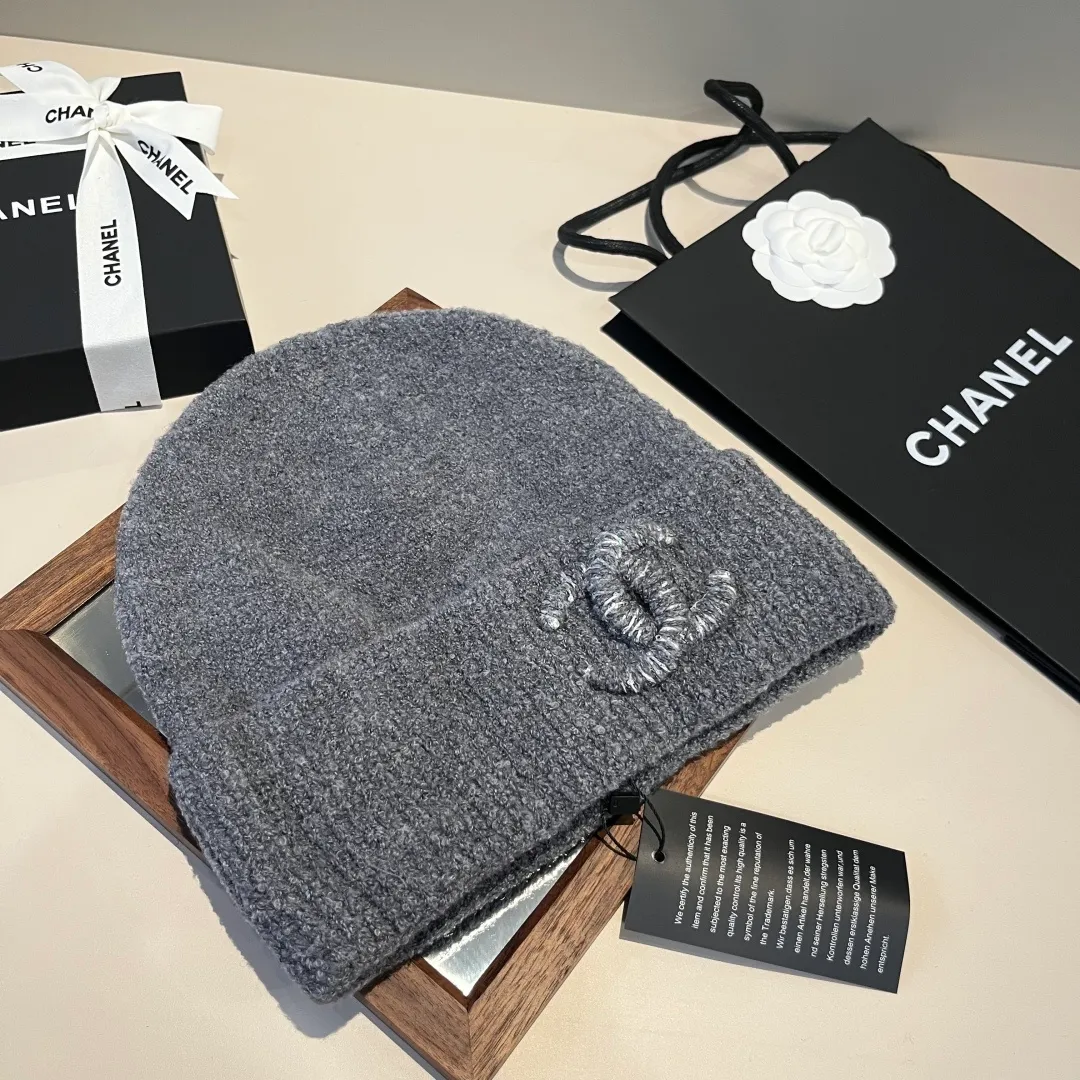 💰90¥ Chanel knitted beanie