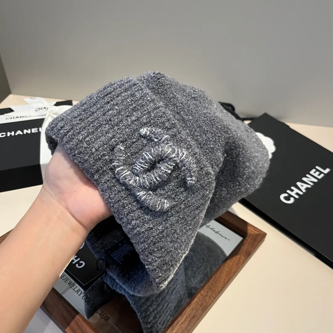 💰90¥ Chanel knitted beanie