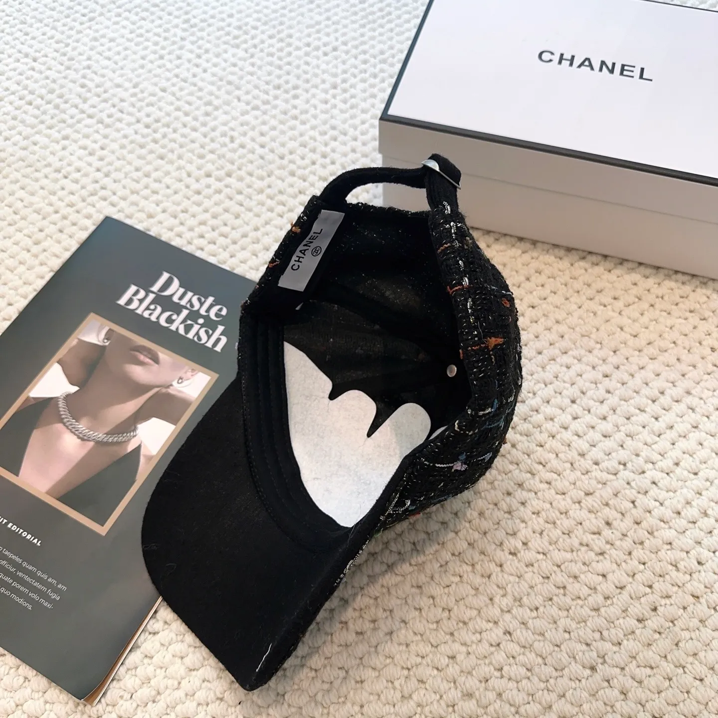 P60 CHANEL Chanel's new autumn and winter baseball cap, simple and elegant👈🏻👍casual and fashionable👩trendy and stylish👍Versatile style!