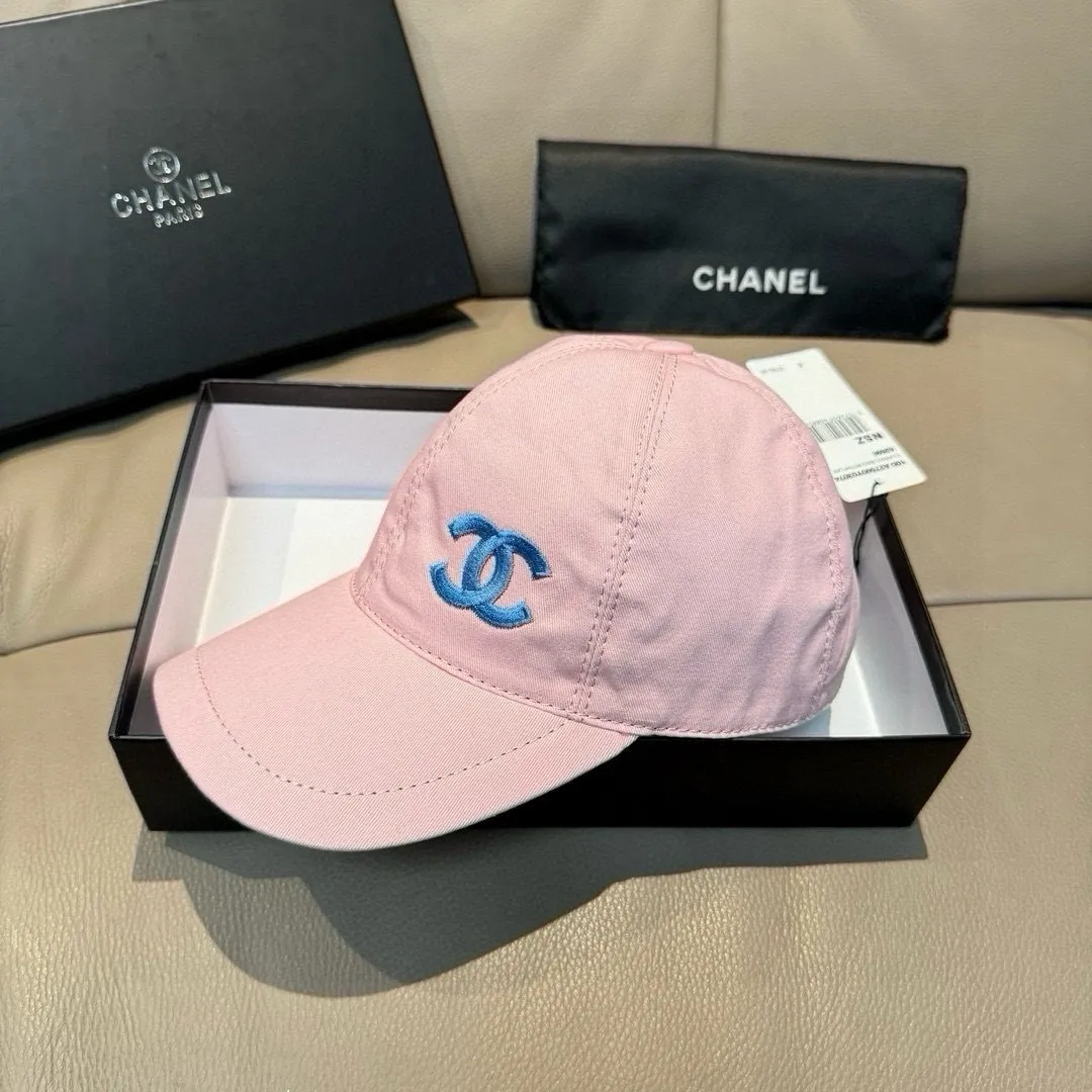 P90, new original baseball cap from Chanel counter, 1:1 mold customization, three-dimensional embroidery, exquisite and flawless! 100% pure cotton fabric, original factory quality, exclusive physical photography.