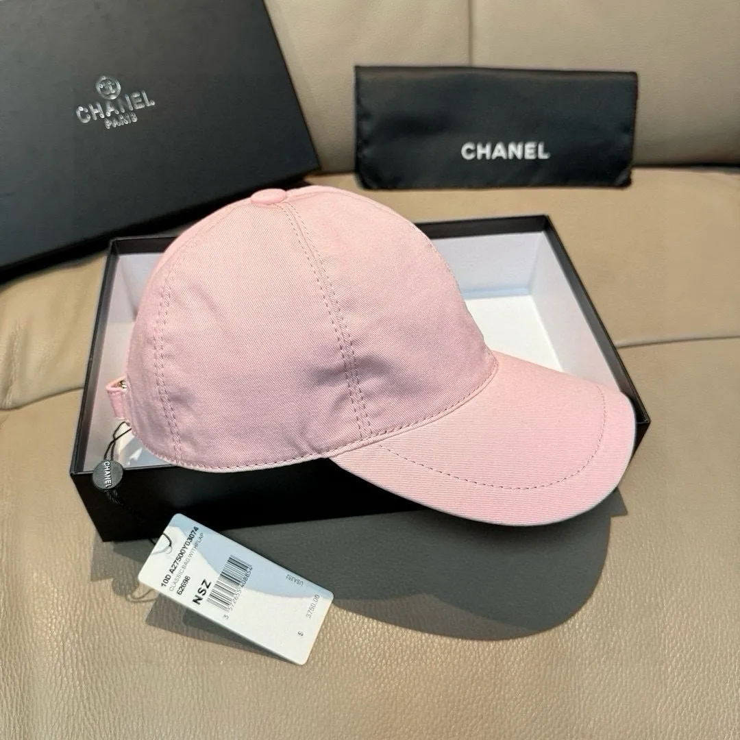 P90, new original baseball cap from Chanel counter, 1:1 mold customization, three-dimensional embroidery, exquisite and flawless! 100% pure cotton fabric, original factory quality, exclusive physical photography.