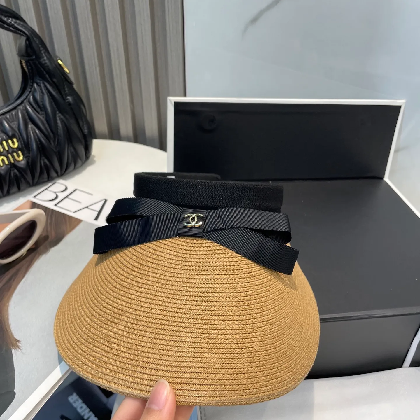 P80 Chanel empty top hat, high-end customization, celebrity style, attention to detail, sun protection and UV protection in summer, a must-have for travel, versatile and good-looking