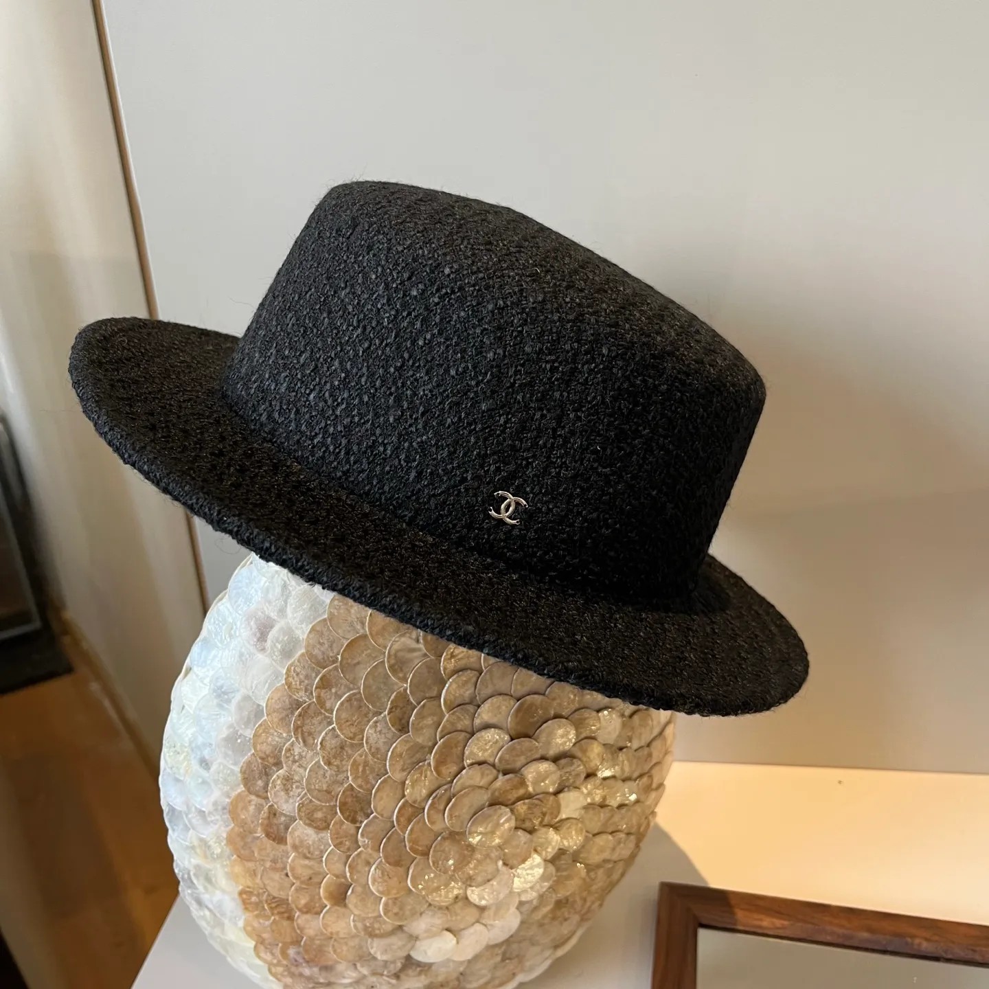 💰180¥ Chanel Chanel classic lady style flat top hat, head circumference 57cm