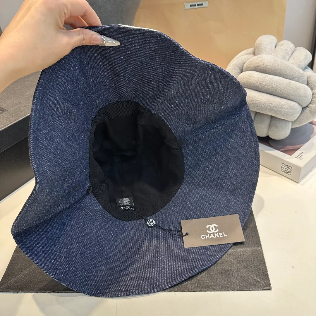 P80 Chanel second-hand large-brimmed fisherman's hat, linen and cotton breathable fisherman's hat, a must-have item for physical sun protection in summer. It's really good-looking🥰