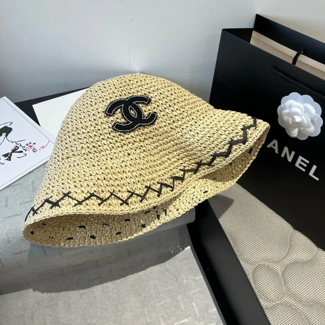 💰100¥ Chanel new straw hat, hand-crocheted straw hat, foldable, easy to carry, head circumference 57cm