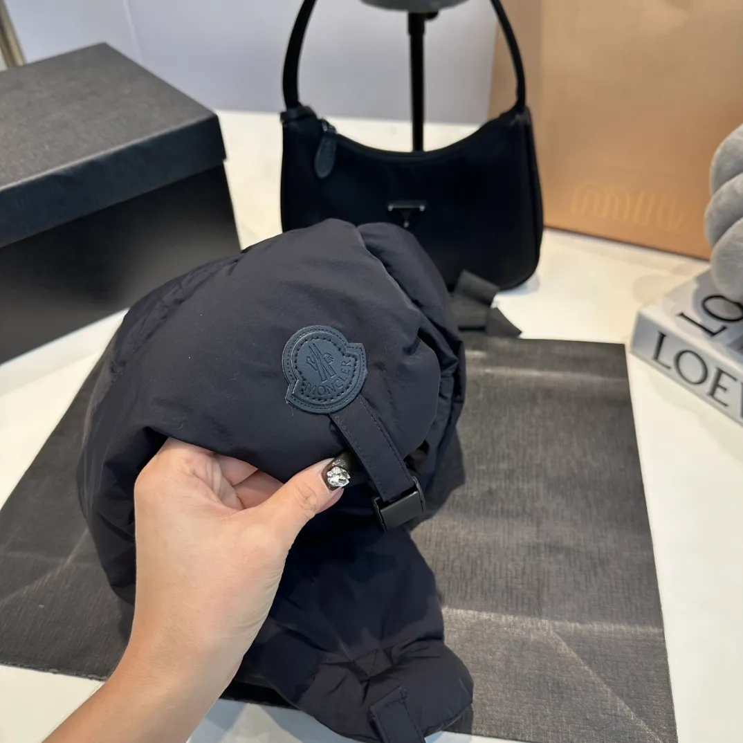 p70 Chanel 2024 new autumn and winter down cotton thunder cap
