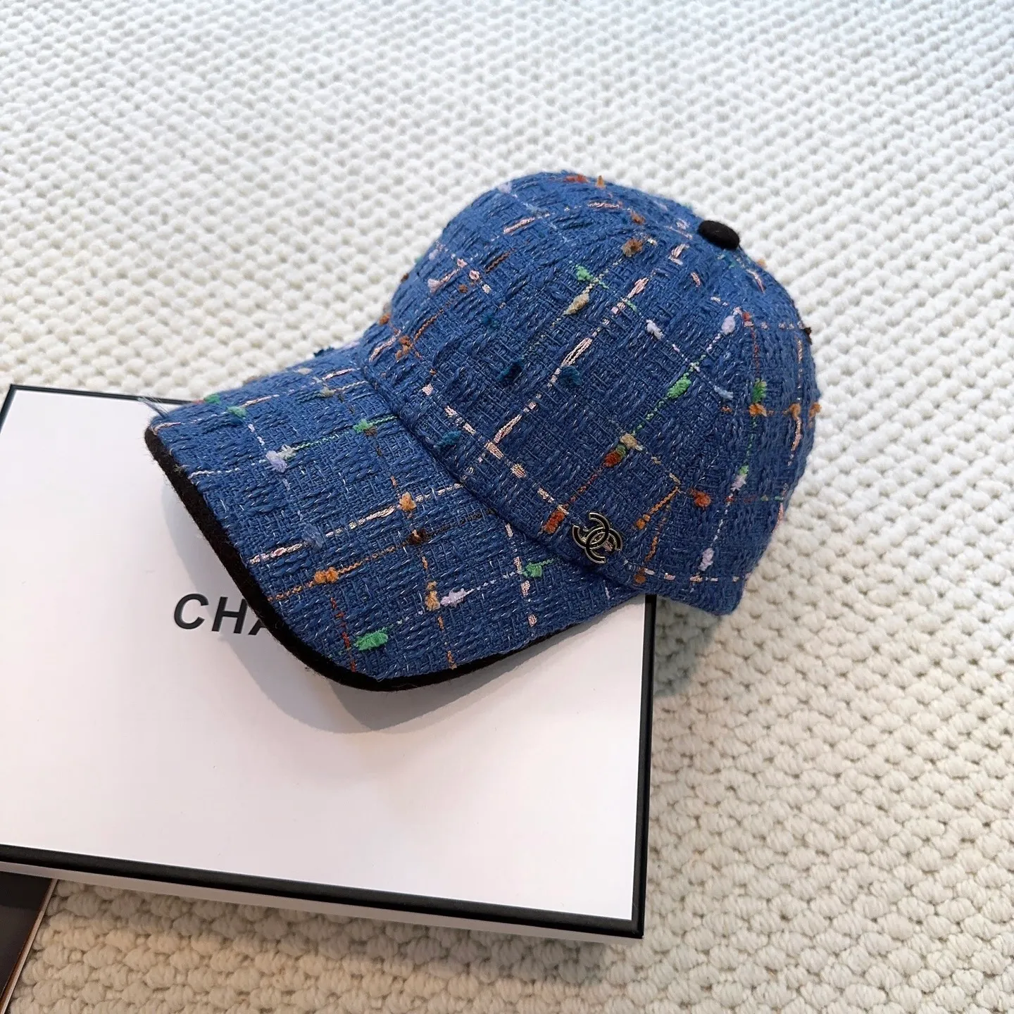 P60 CHANEL Chanel's new autumn and winter baseball cap, simple and elegant👈🏻👍casual and fashionable👩trendy and stylish👍Versatile style!