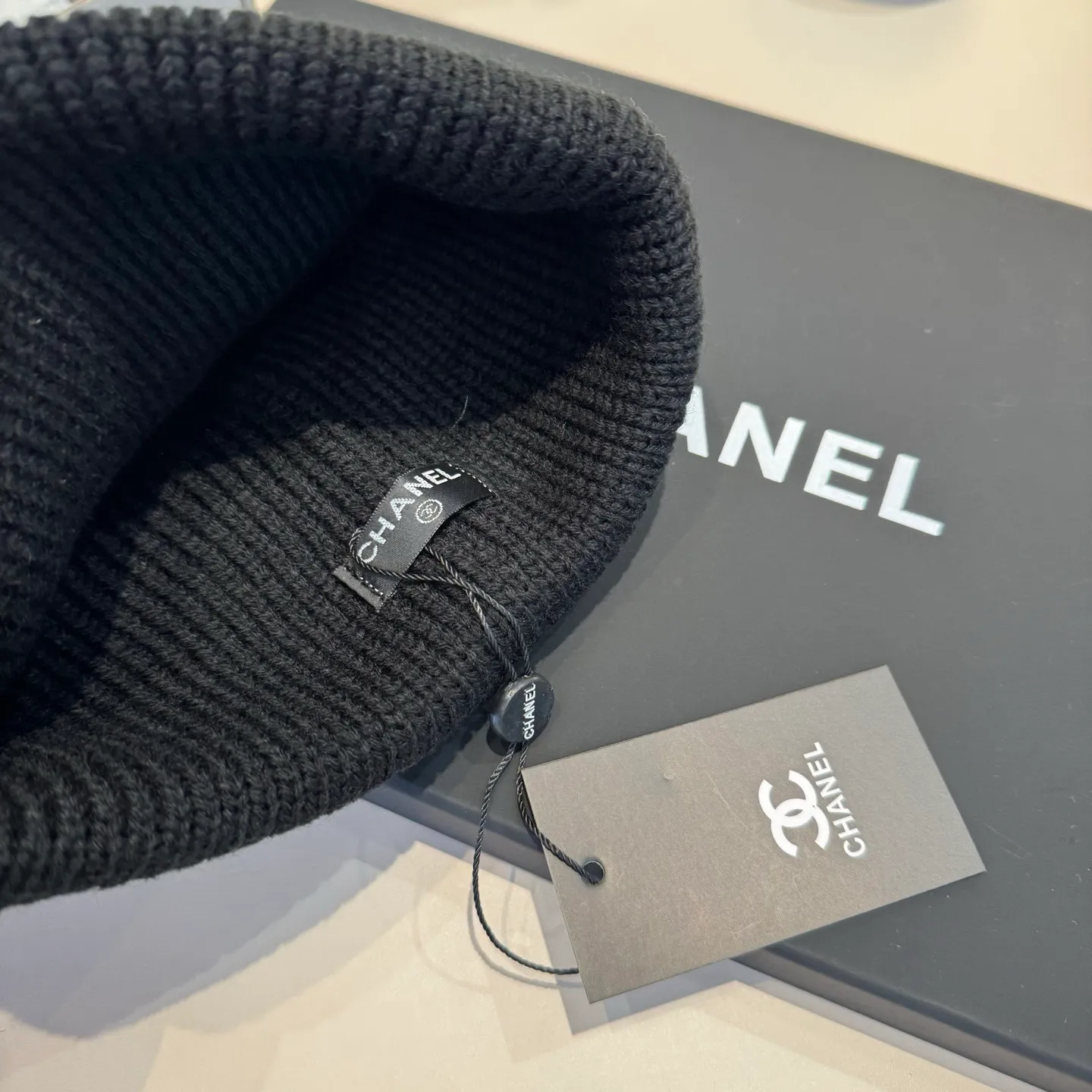 💰80¥ Chanel knitted beanie