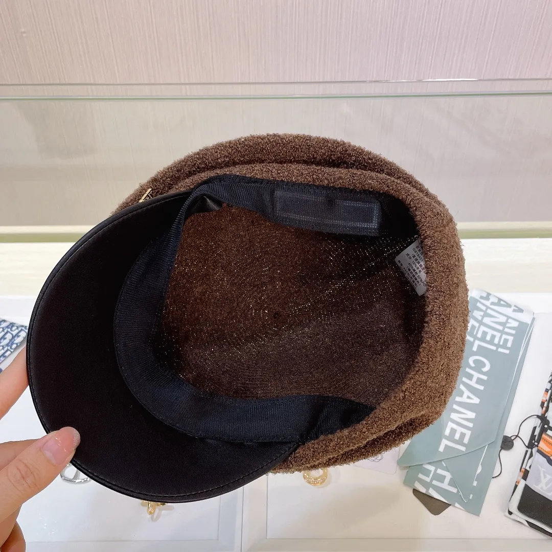 🉐60🔥 Chanel's new autumn and winter custom-made military cap, contrasting fabrics, niche yet high-end! The latest style of Xiaoxiangfeng, a must-have for celebrities