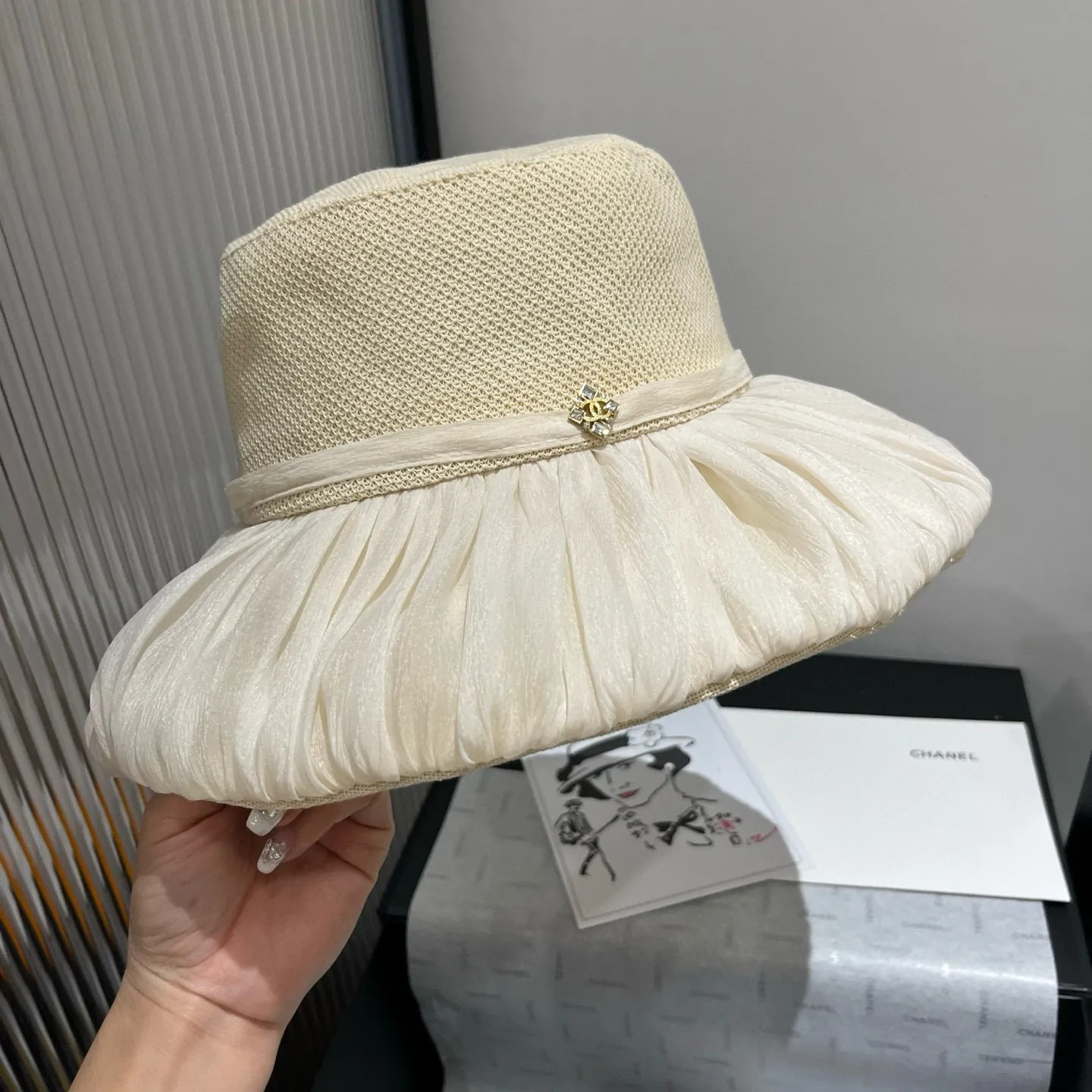 💰120¥ Chanel new lantern hat, sun hat, foldable, head circumference 57cm