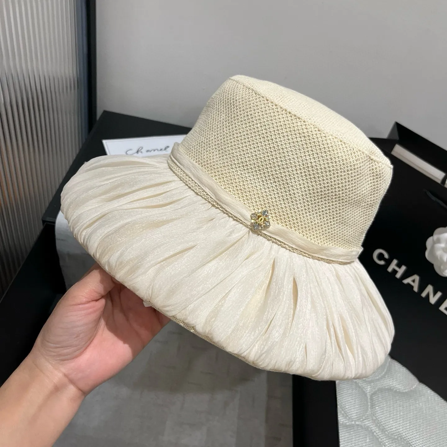 💰120¥ Chanel new lantern hat, sun hat, foldable, head circumference 57cm