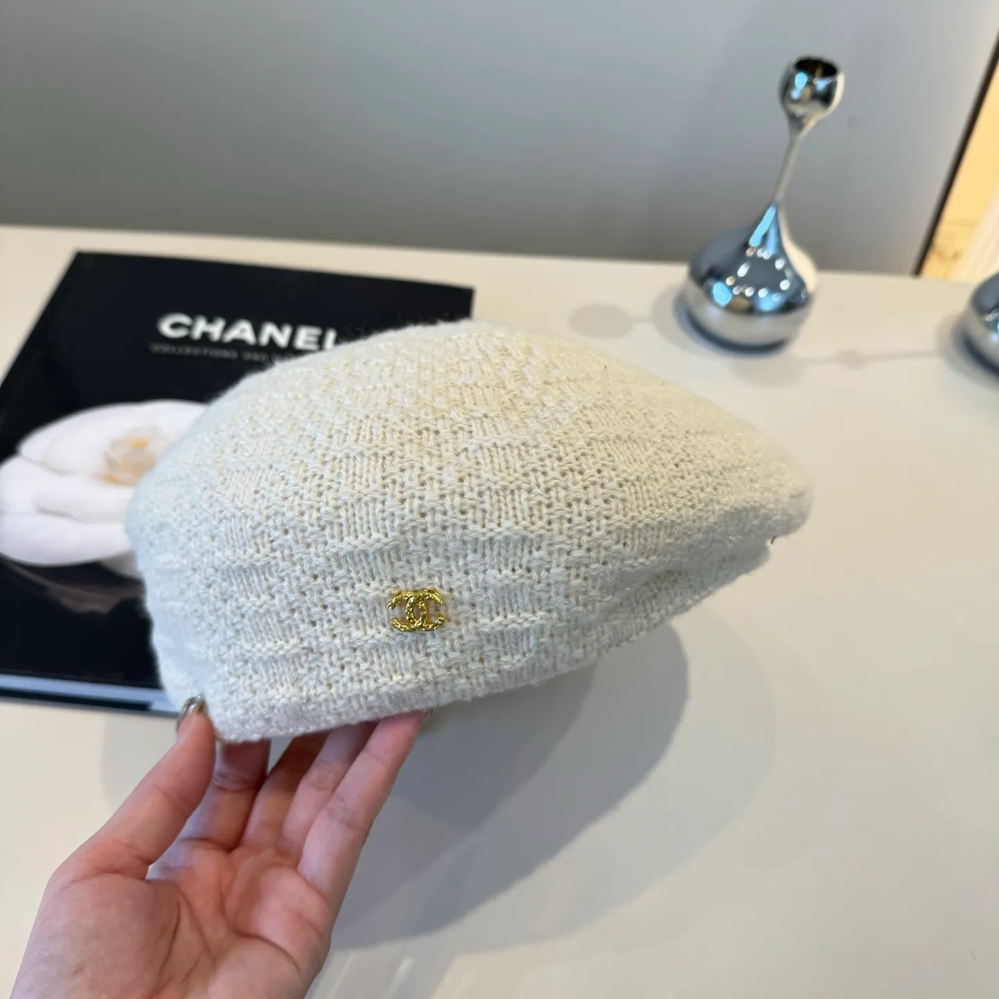 💰100¥ Chanel wool beret, small fragrant style beret, head circumference 57cm