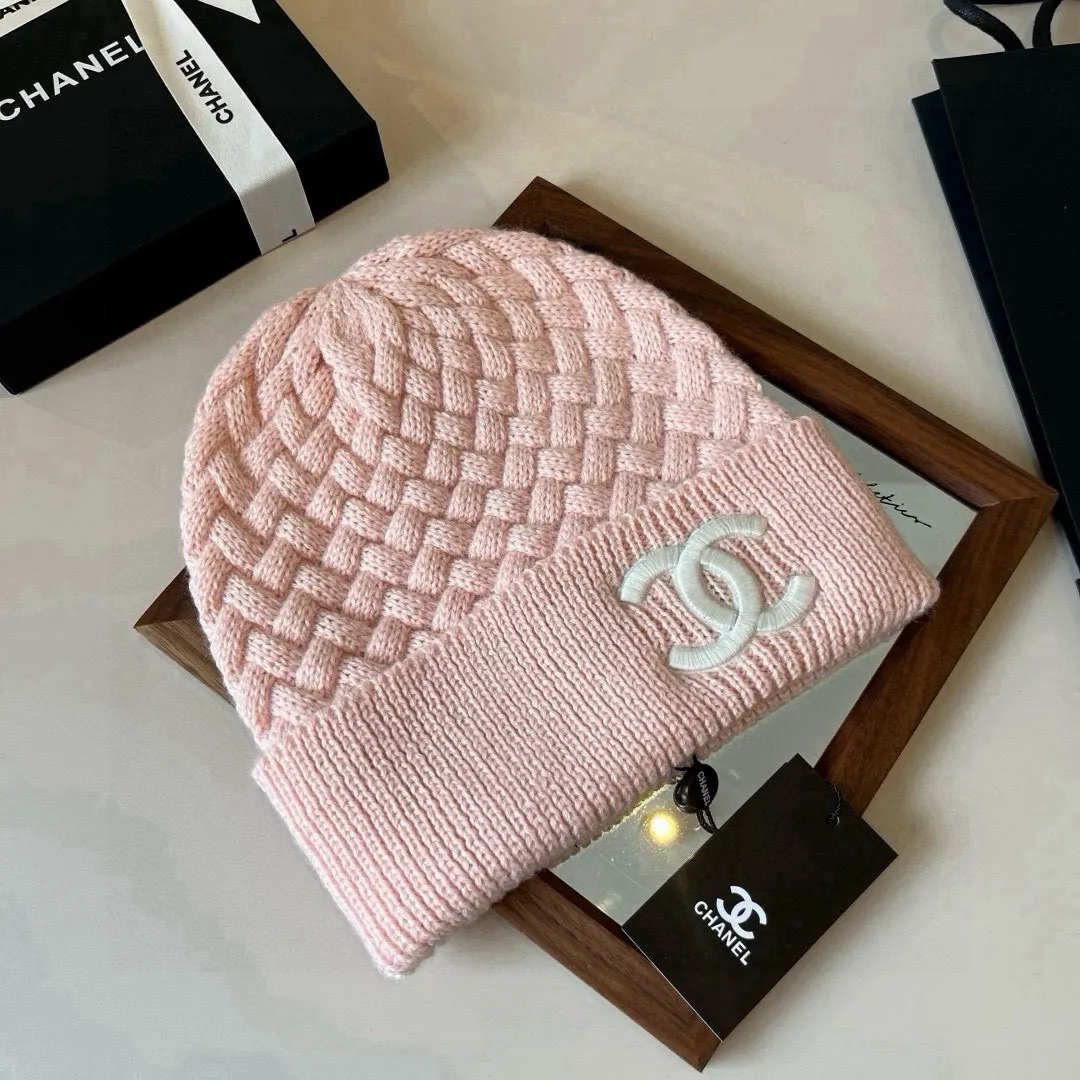 💰70¥ Chanel knitted beanie