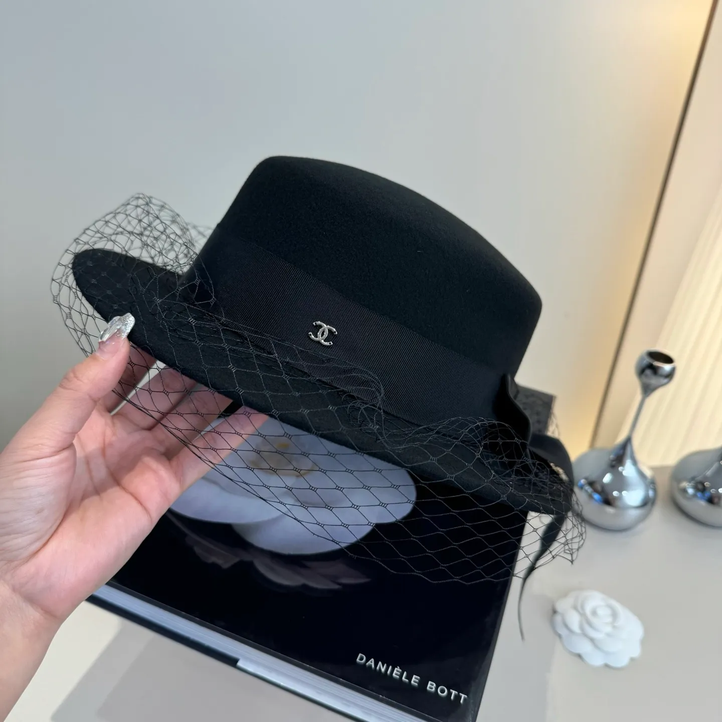 💰200¥ Chanel wool flat top, mesh hat, 100% wool🦙fabric% head circumference 57cm