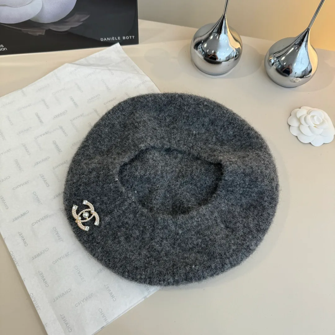 💰100¥ Chanel wool beret, knitted beret, versatile style