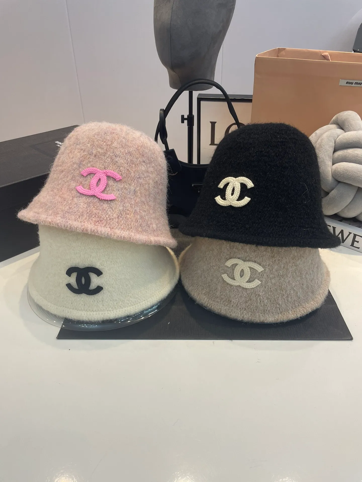 P60 CHANEL Chanel 2023 new autumn and winter plush knitted bucket hat fisherman hat, a must-have for going out and easy to match, hurry up and get it