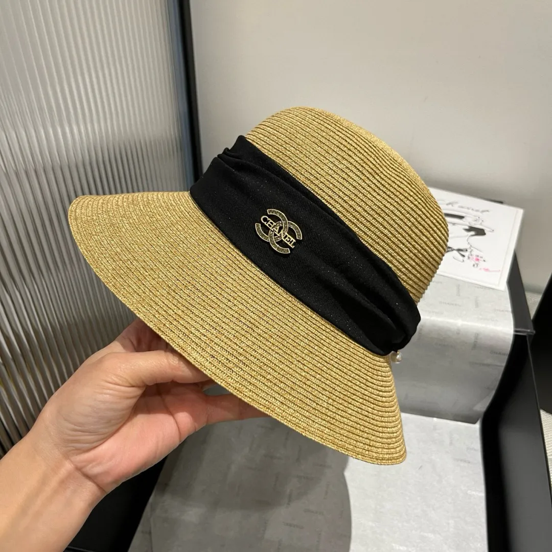💰150¥ Chanel straw hat, made of fine straw, foldable, head circumference 57cm