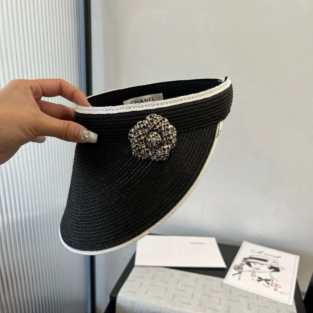 💰100¥ Chanel Camellia empty top sun hat, sun headband