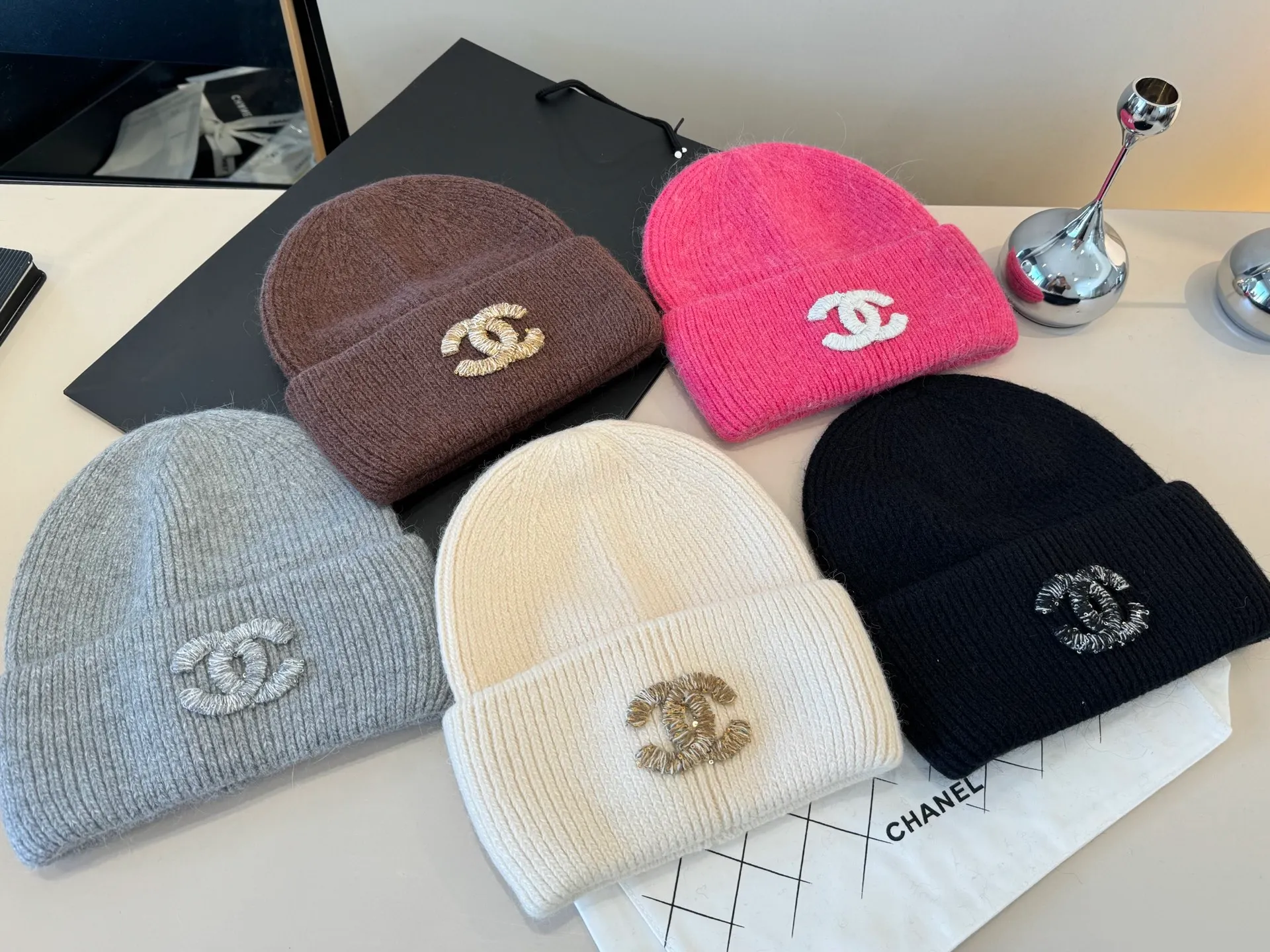 💰90¥ Chanel new style wool hat, thickened fabric