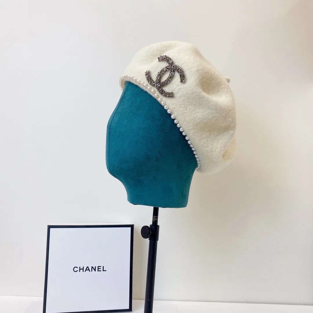 Special P80💛 Comes with dust bag [CHANEL Chanel] 2021 autumn and winter new style wool pearl-edged small fragrant beret, super good fit! ❕Super versatile! Goddess style, versatile for street wear