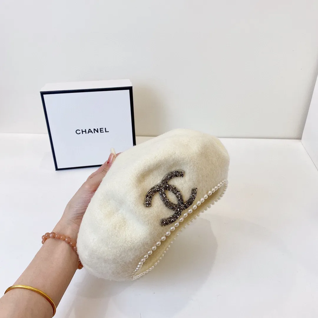 Special P80💛 Comes with dust bag [CHANEL Chanel] 2021 autumn and winter new style wool pearl-edged small fragrant beret, super good fit! ❕Super versatile! Goddess style, versatile for street wear