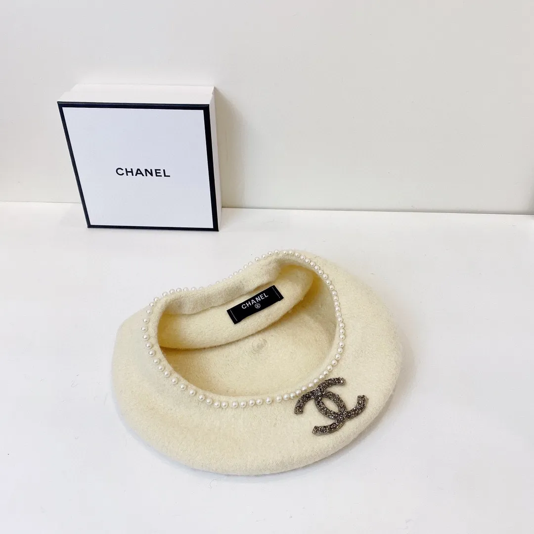 Special P80💛 Comes with dust bag [CHANEL Chanel] 2021 autumn and winter new style wool pearl-edged small fragrant beret, super good fit! ❕Super versatile! Goddess style, versatile for street wear