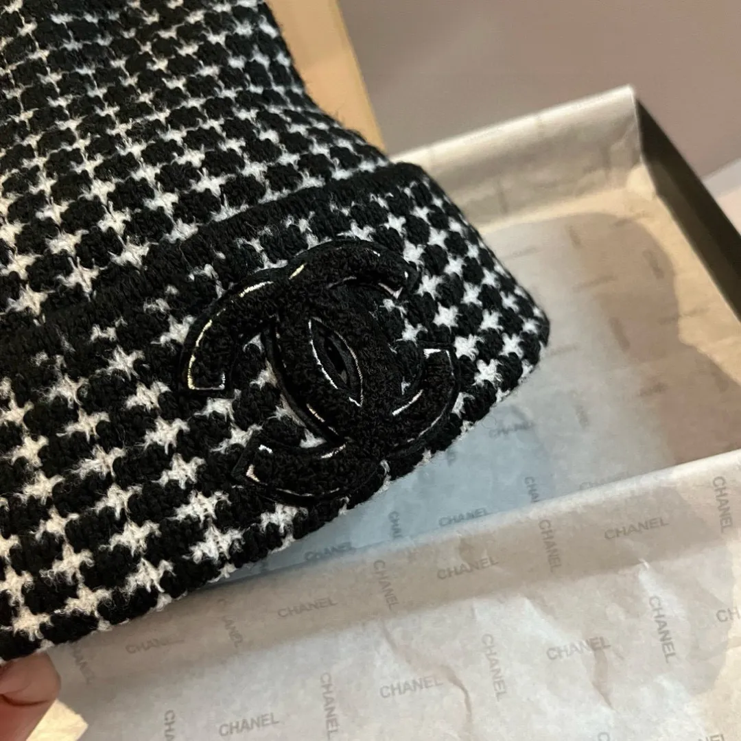 💰70¥ Chanel knitted beanie