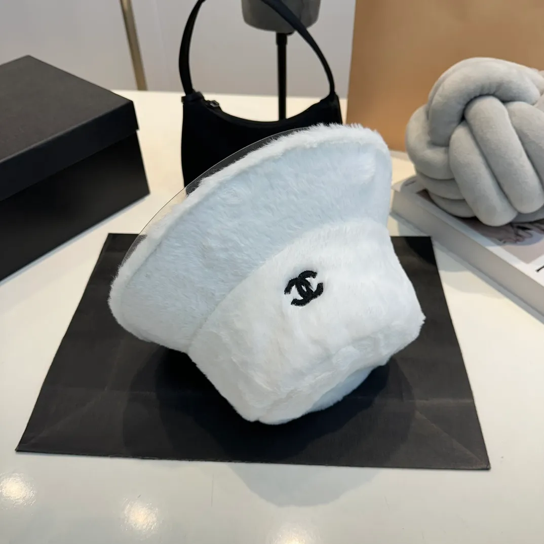 P56 Chanel Chanel 2024 Fisherman Hat for Women Autumn and Winter Without Makeup Versatile Face Showing Small Basin Hat Korean Style Elegant Temperament Bucket Hat