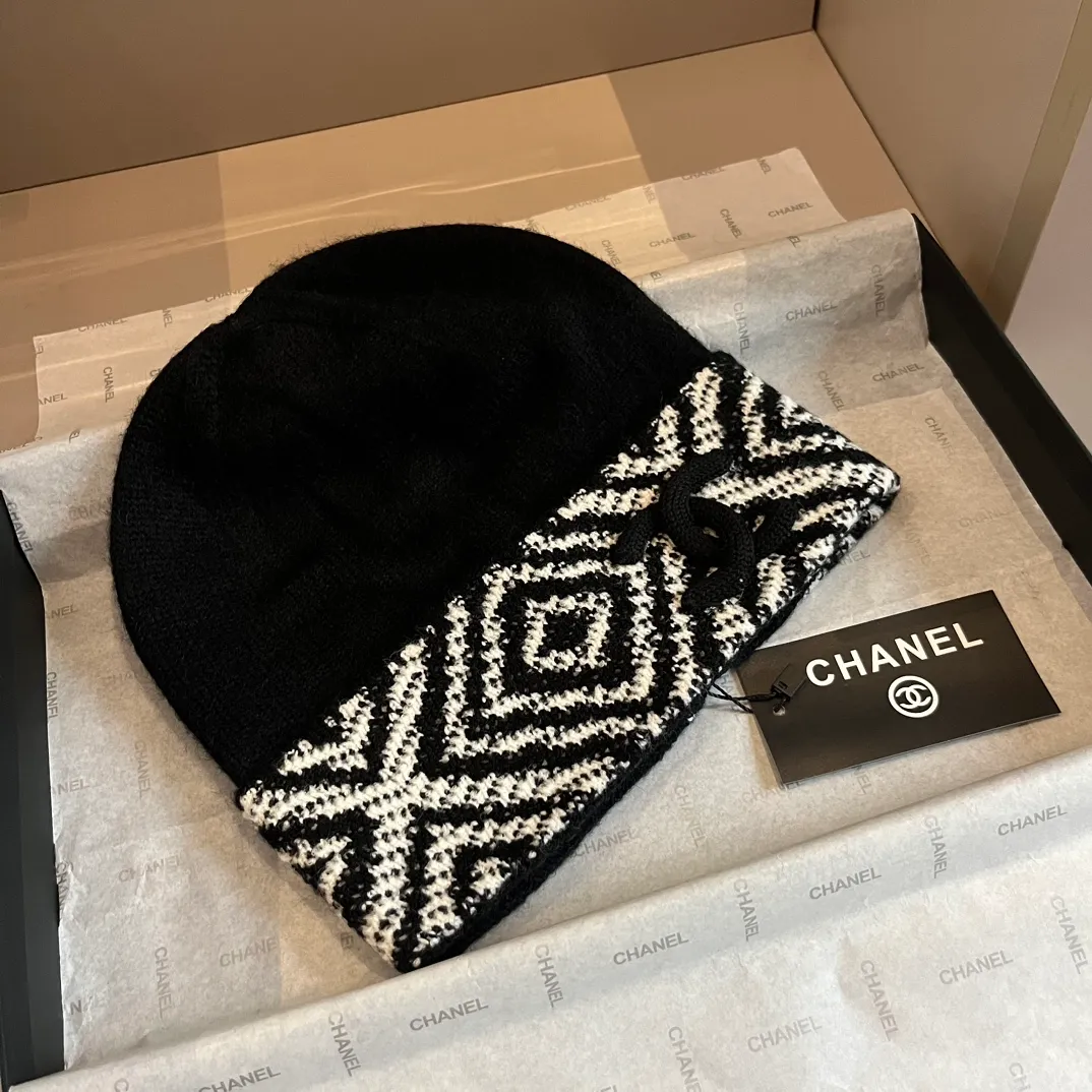 💰90¥ Chanel knitted beanie