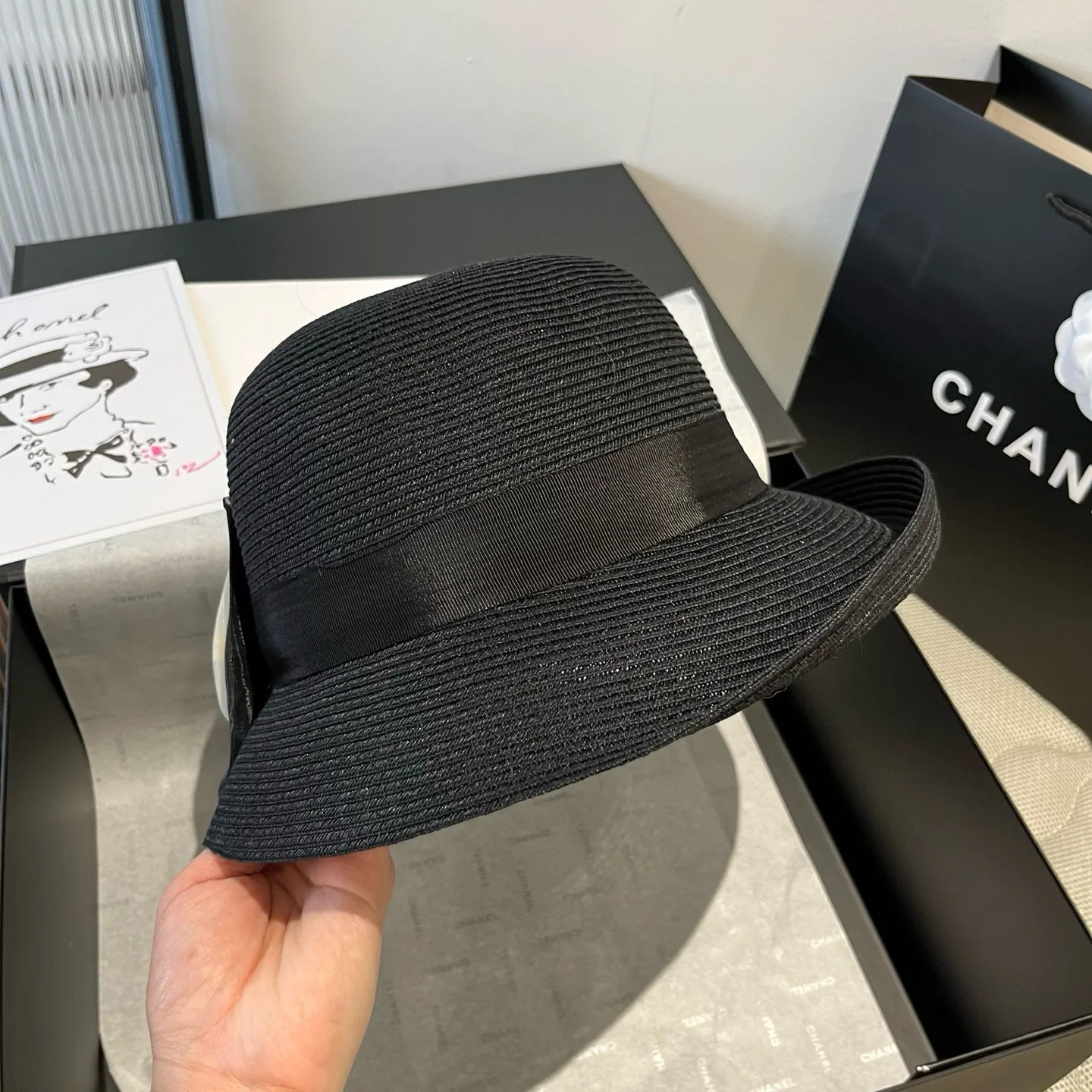 💰140¥ Chanel curled straw hat, head circumference 57cm