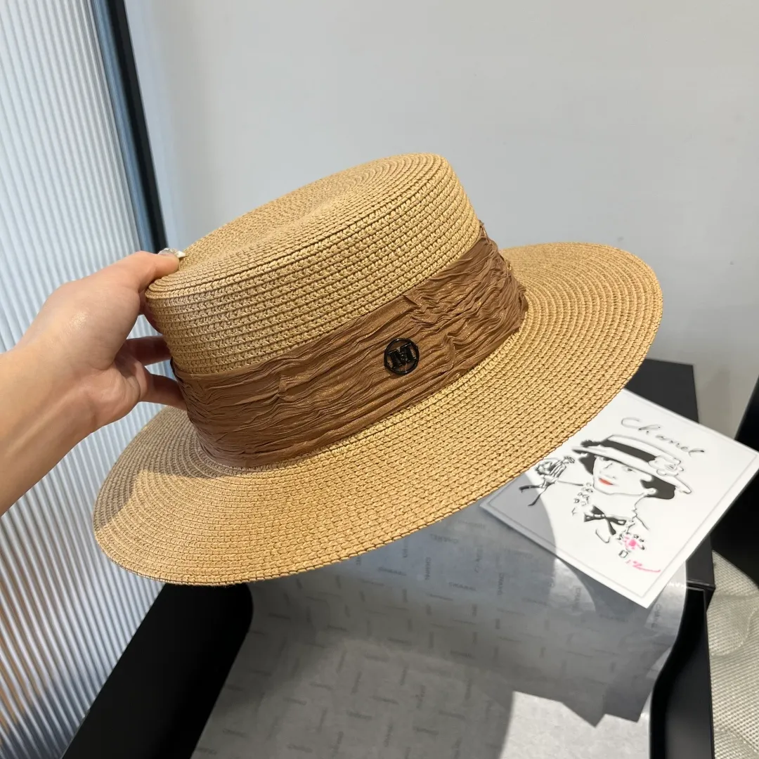 💰110¥ Chanel's new double M flat hat, sunshade hat, head circumference 57cm