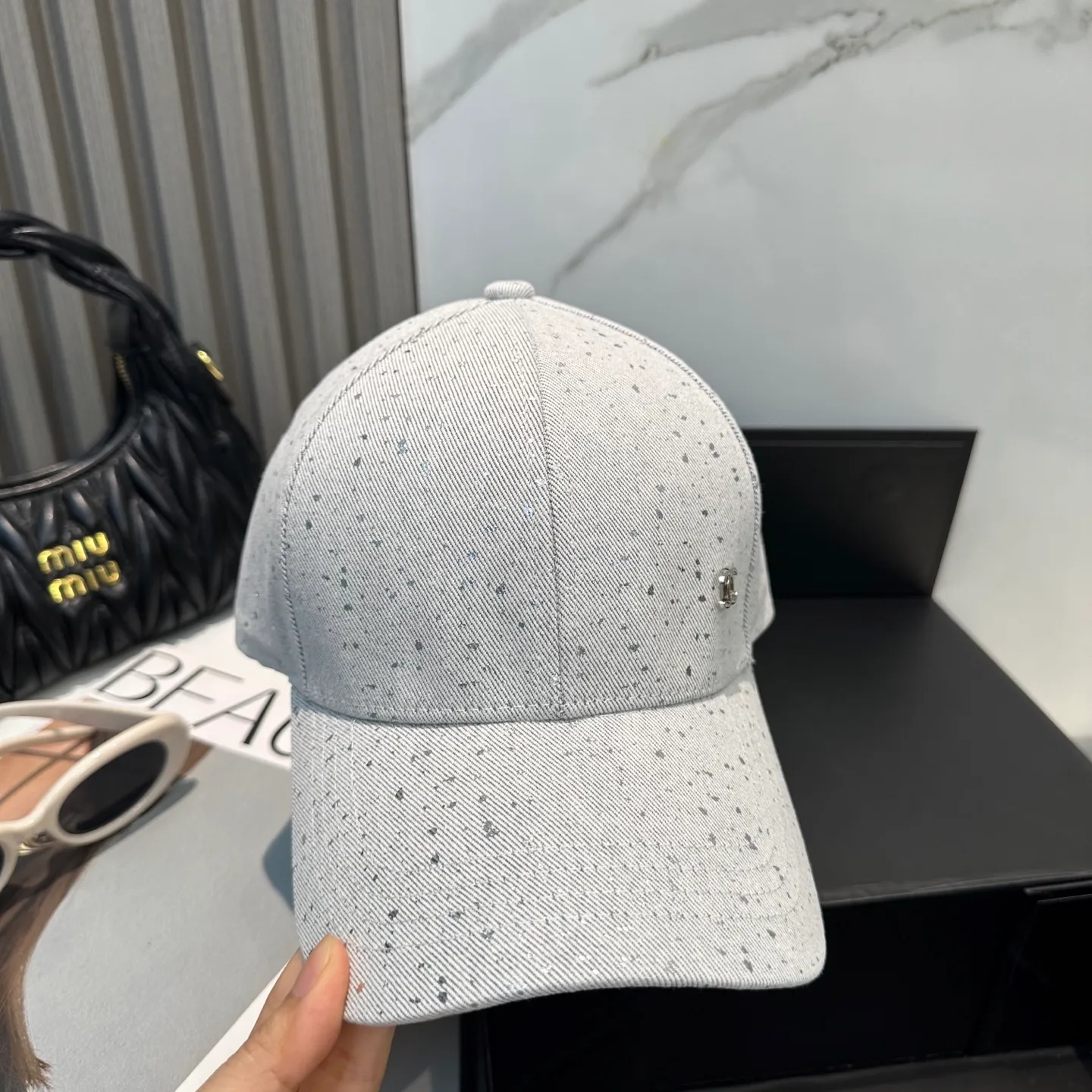 P70 CHANEL baseball cap, classic and simple logo Xiaoxiang, fashionable and casual design, Xiaohongshu internet celebrity hot model