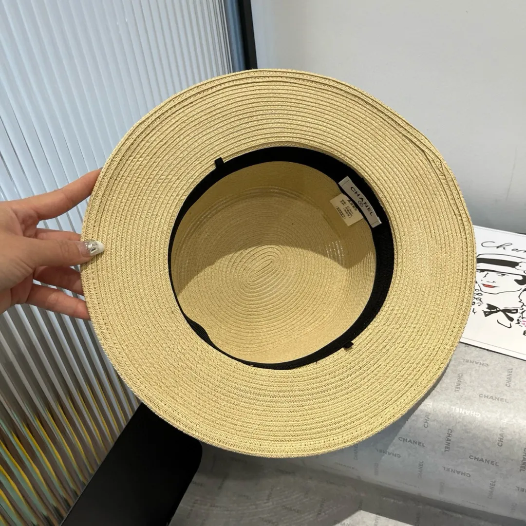 💰160¥ Chanel new flat top hat, Taiwan PP straw, head circumference 57cm
