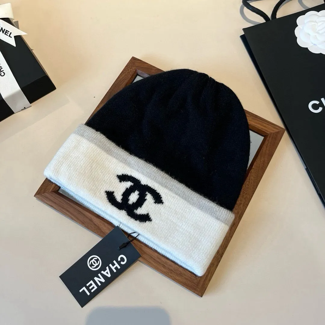 💰70¥ Chanel knitted beanie