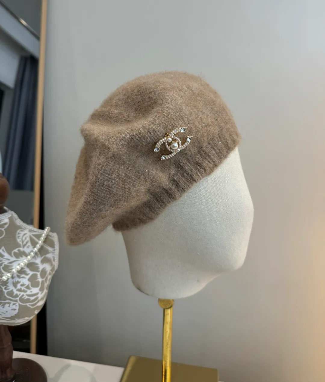 💰100¥ Chanel wool beret, knitted beret, versatile style