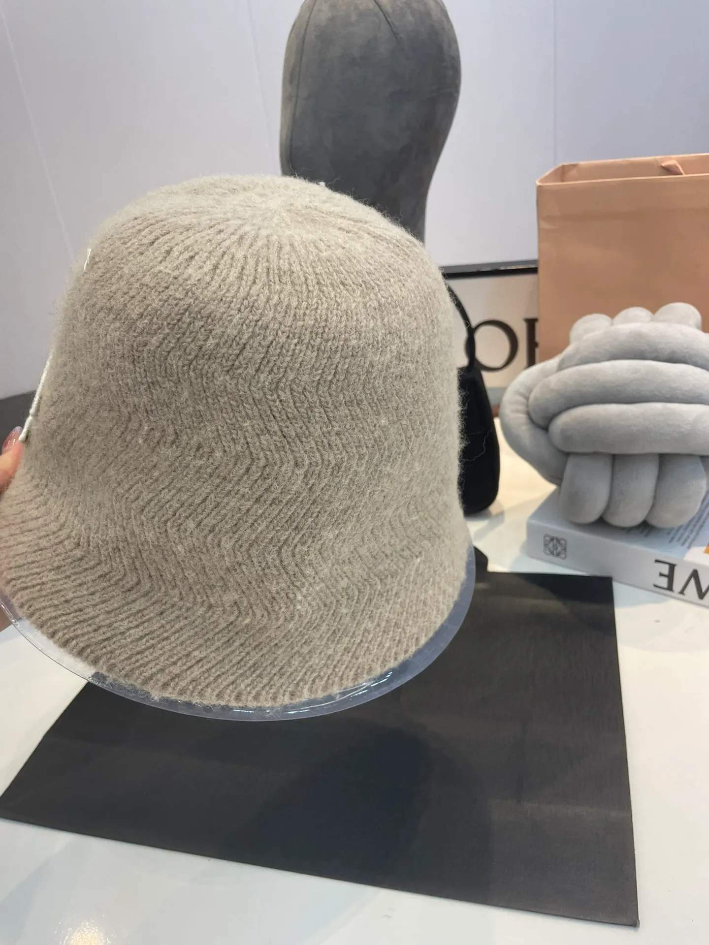 P70 Chanel Chanel 2023 new autumn and winter woolen bucket hat, wool fisherman hat, 100% wool fabric 🦙% head circumference 57cm