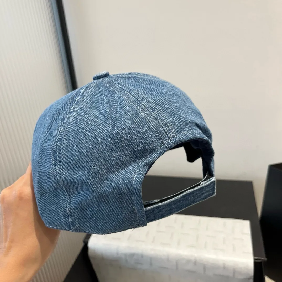💰70¥ Chanel denim peaked hat, 25 years new counter model, head circumference 57cm