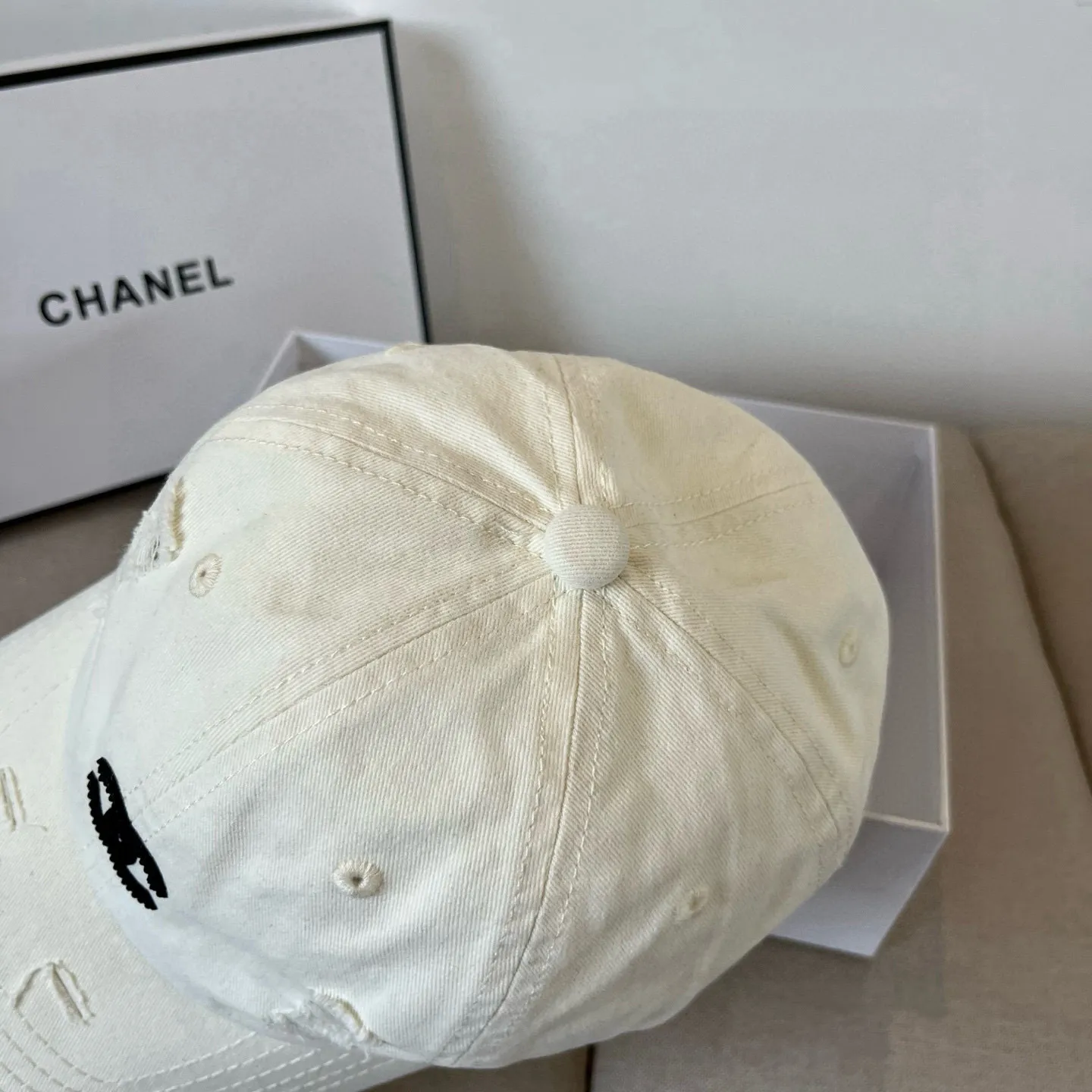 P60 CHANEL new baseball cap, Xiaoxiang classic and simple, fashionable and casual design, popular new product