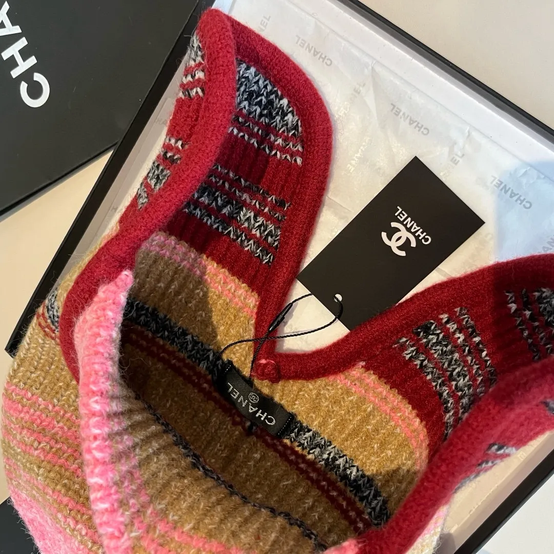 💰100¥ Chanel knitted ear hat