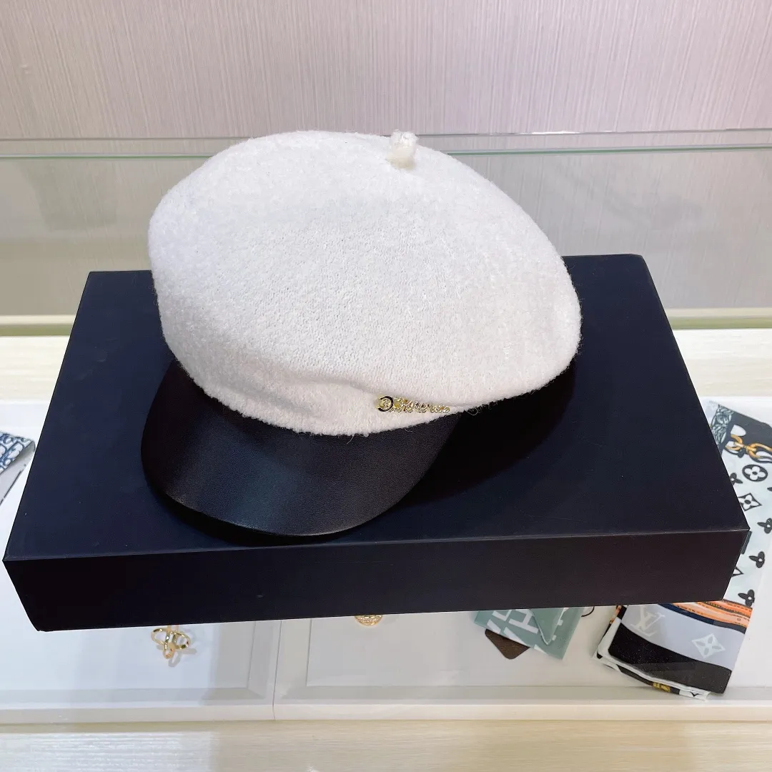 🉐60🔥 Chanel's new autumn and winter custom-made military cap, contrasting fabrics, niche yet high-end! The latest style of Xiaoxiangfeng, a must-have for celebrities