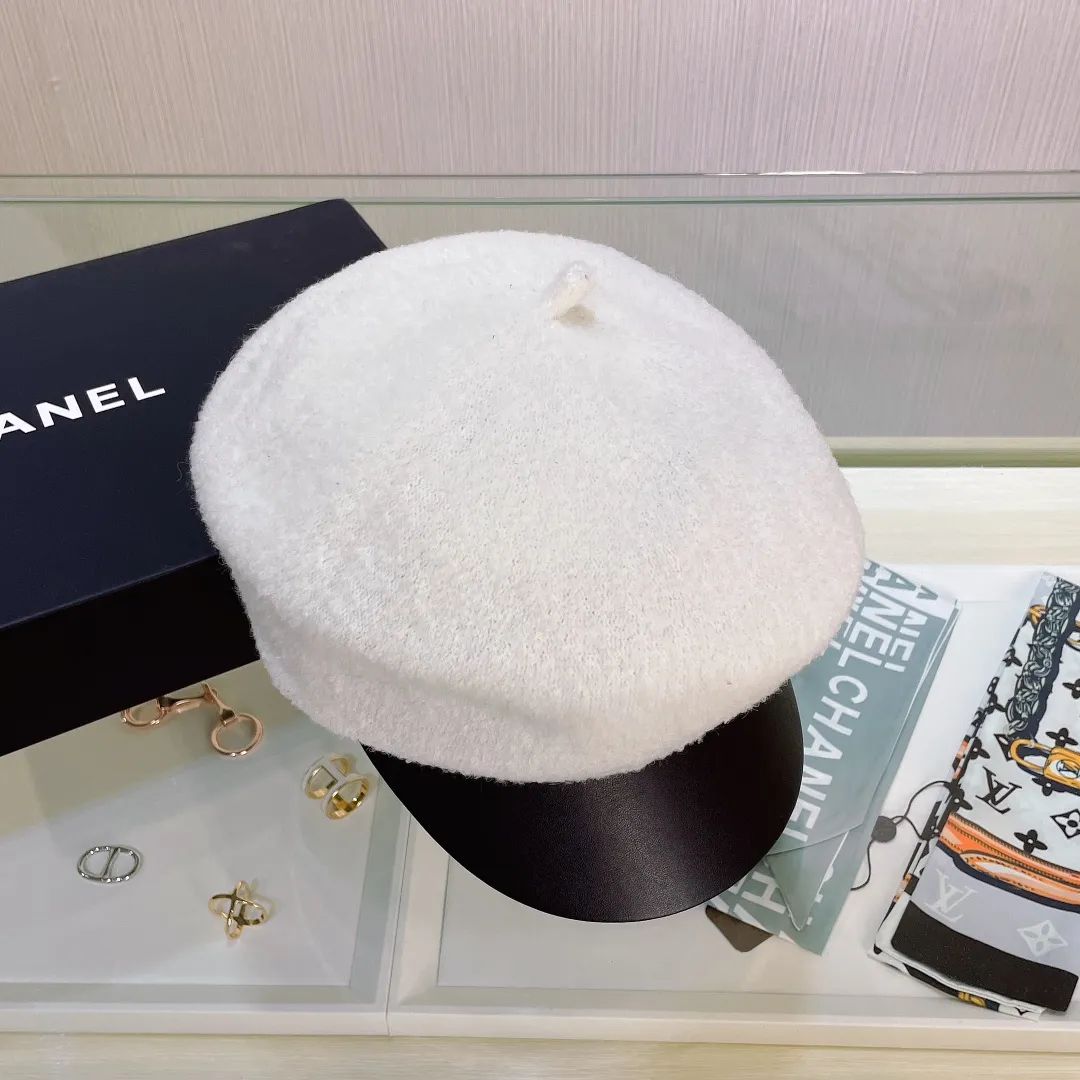 🉐60🔥 Chanel's new autumn and winter custom-made military cap, contrasting fabrics, niche yet high-end! The latest style of Xiaoxiangfeng, a must-have for celebrities